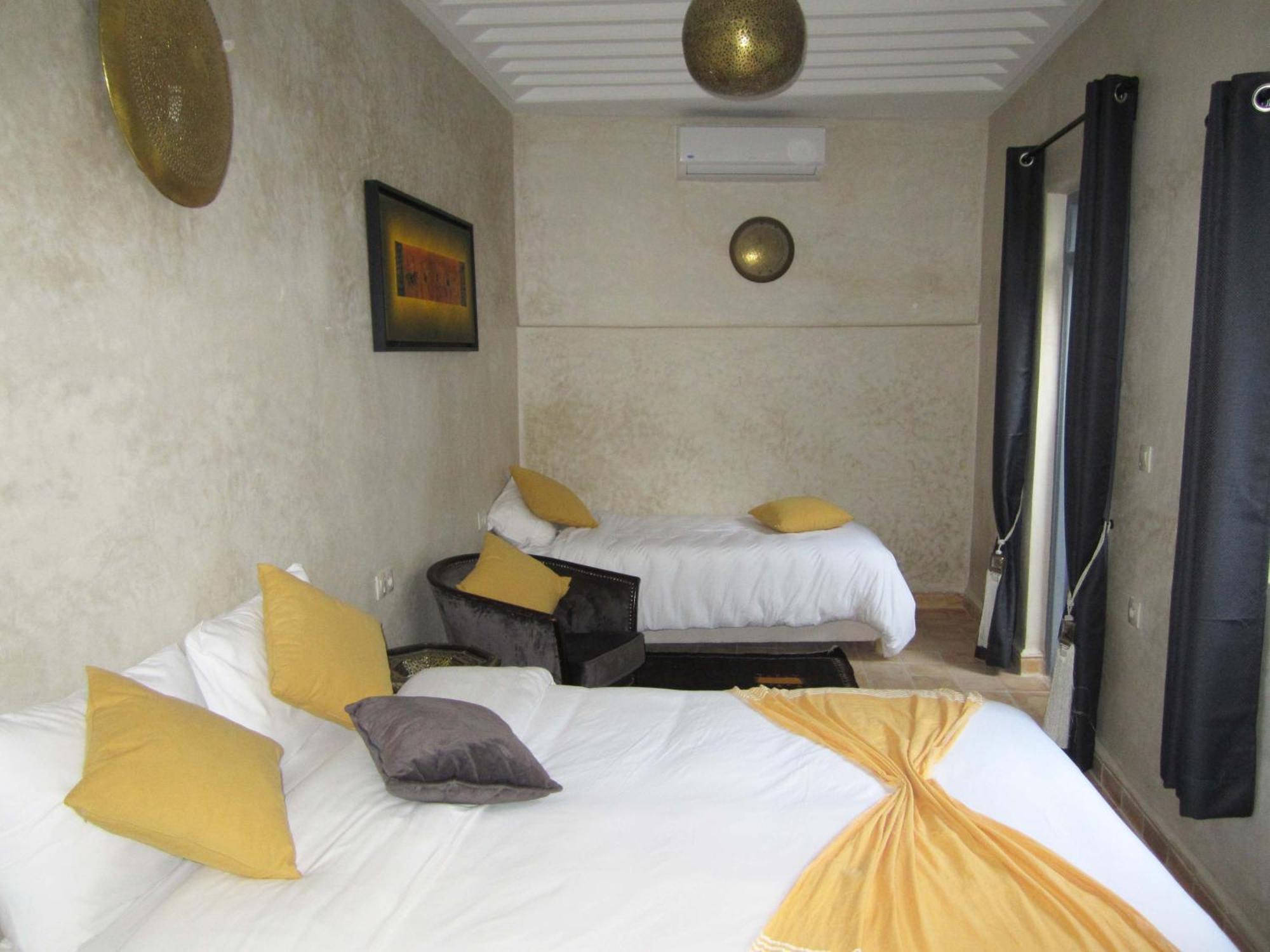 Riad La Porte De L'Oasis มาร์ราเกช ภายนอก รูปภาพ